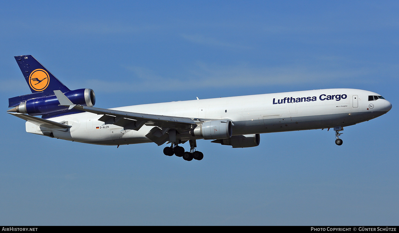 Aircraft Photo of D-ALCN | McDonnell Douglas MD-11F | Lufthansa Cargo | AirHistory.net #280471