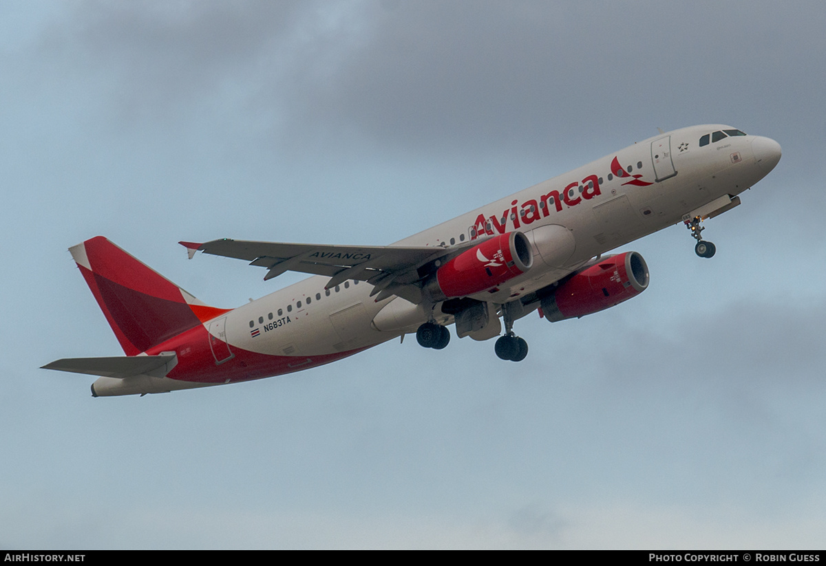 Aircraft Photo of N683TA | Airbus A320-233 | Avianca | AirHistory.net #280482