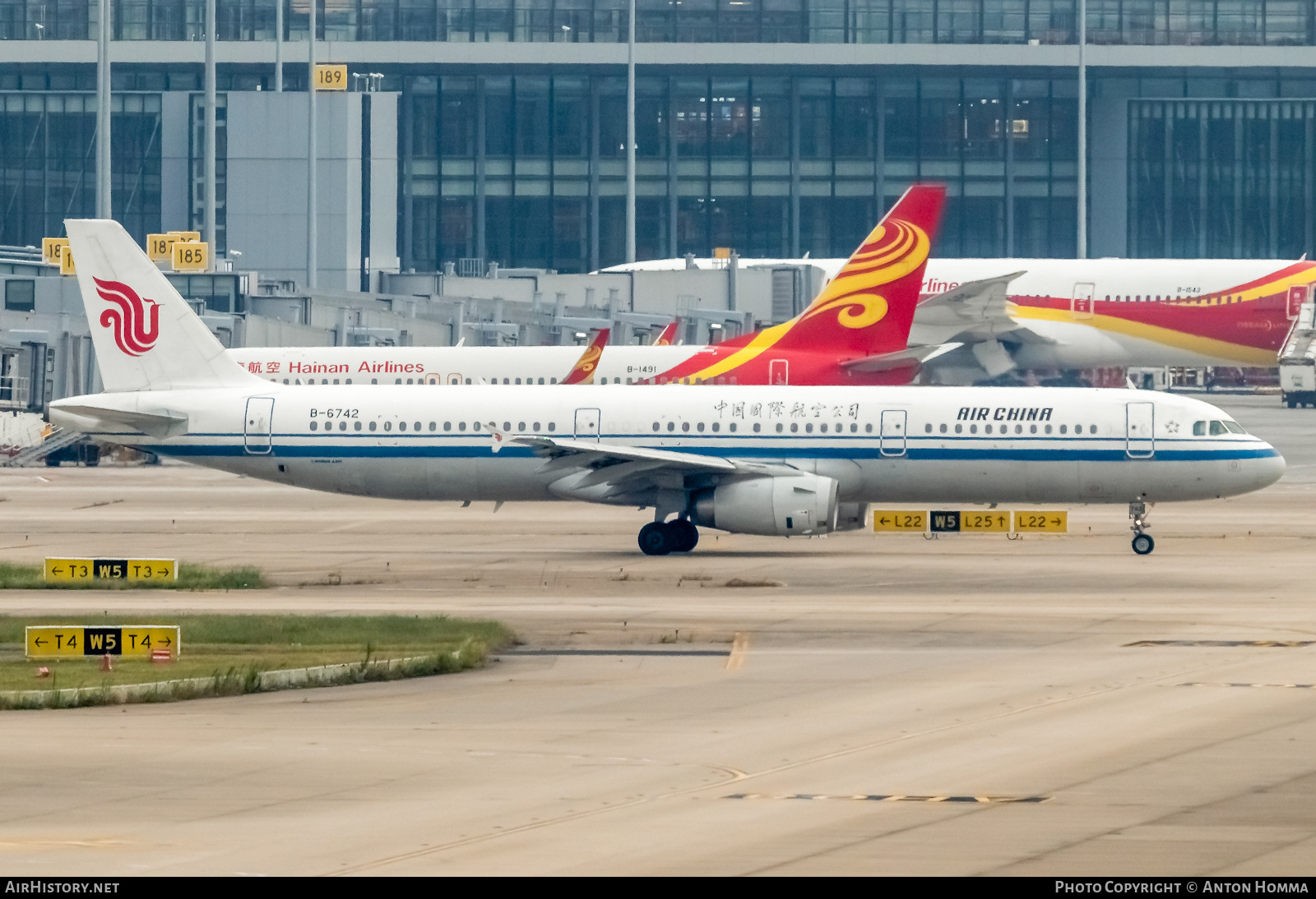 Aircraft Photo of B-6742 | Airbus A321-232 | Air China | AirHistory.net #280543