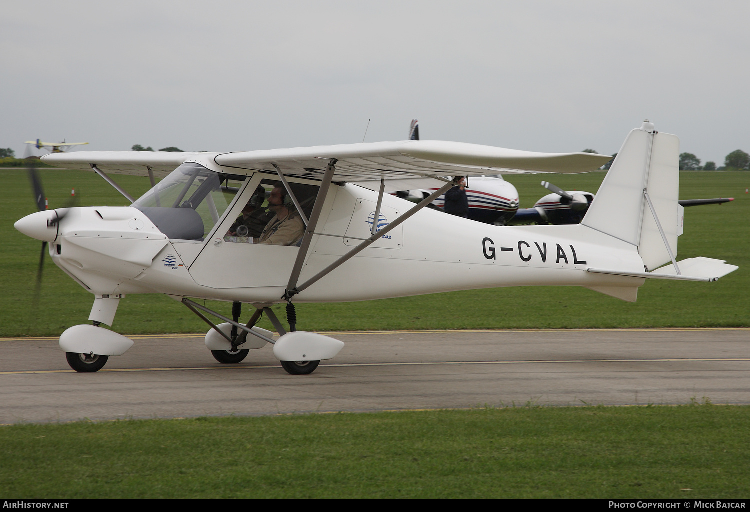 Aircraft Photo of G-CVAL | Comco Ikarus C42-FB100 | AirHistory.net #280548