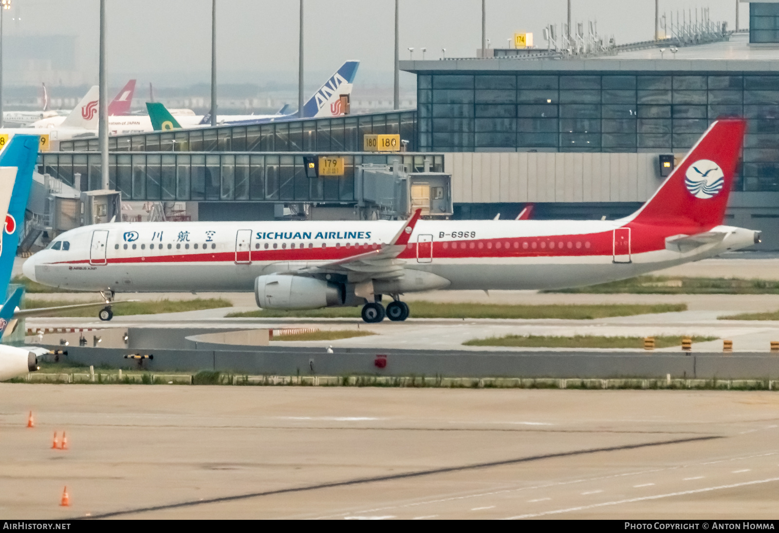 Aircraft Photo of B-6968 | Airbus A321-231 | Sichuan Airlines | AirHistory.net #280568