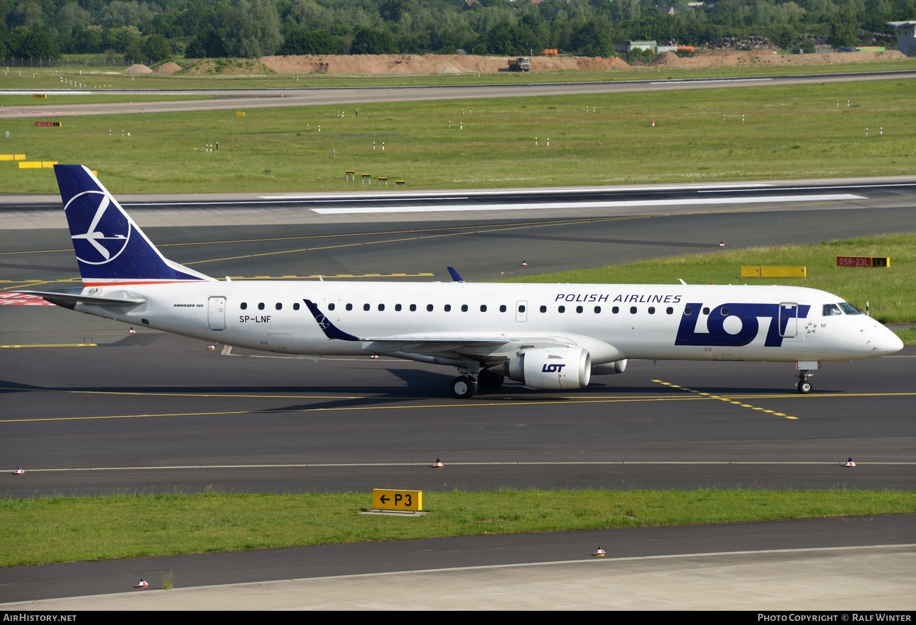 Aircraft Photo of SP-LNF | Embraer 195LR (ERJ-190-200LR) | LOT Polish Airlines - Polskie Linie Lotnicze | AirHistory.net #280603