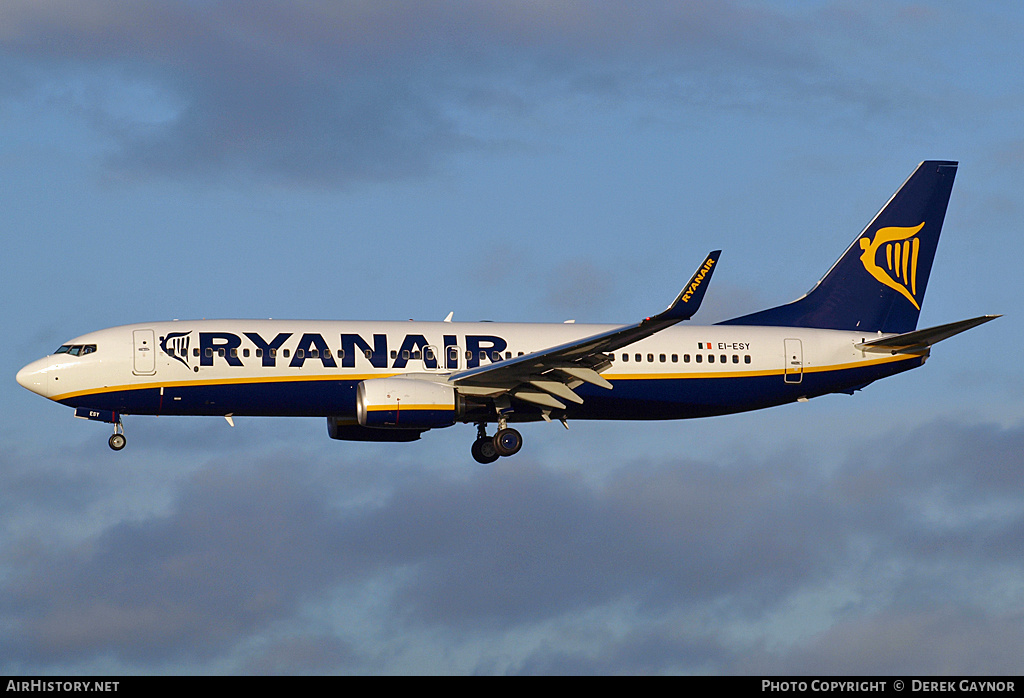 Aircraft Photo of EI-ESY | Boeing 737-8AS | Ryanair | AirHistory.net #280711