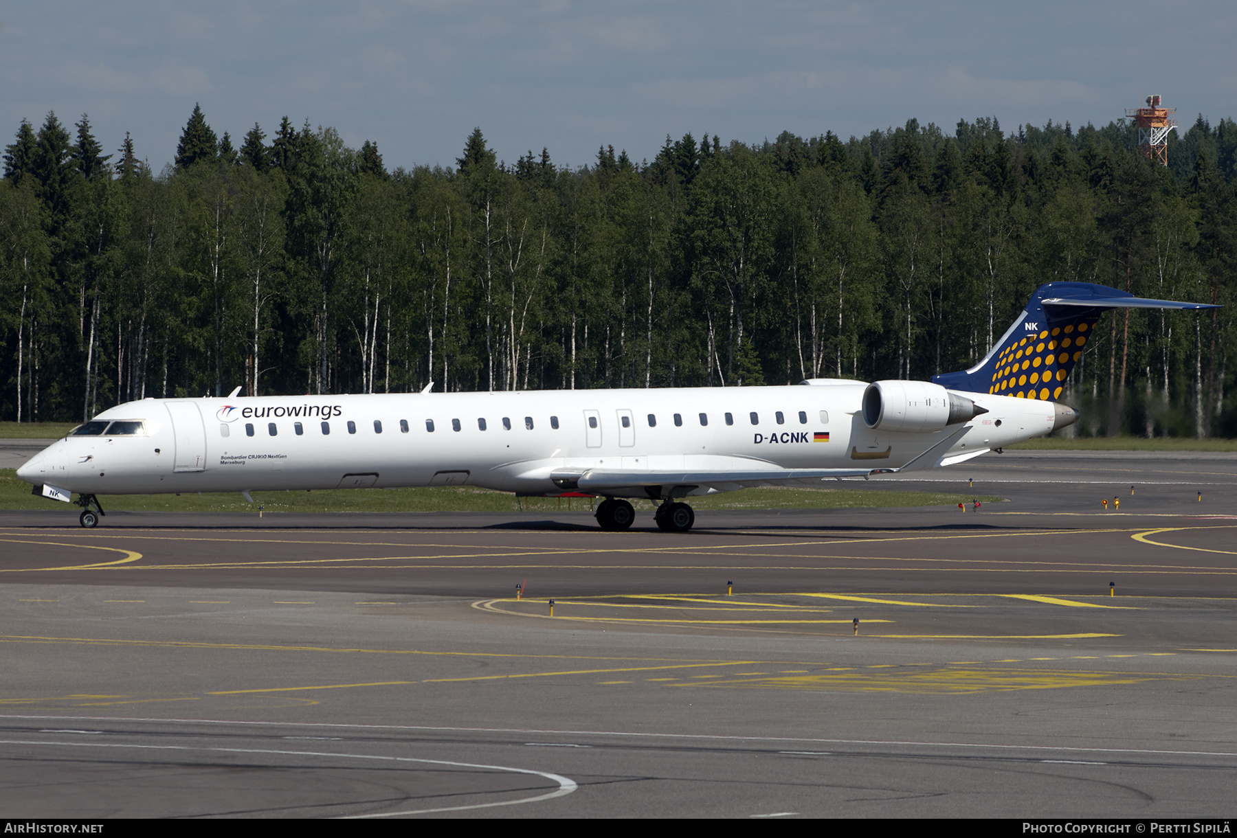Aircraft Photo of D-ACNK | Bombardier CRJ-900LR (CL-600-2D24) | Eurowings | AirHistory.net #280724
