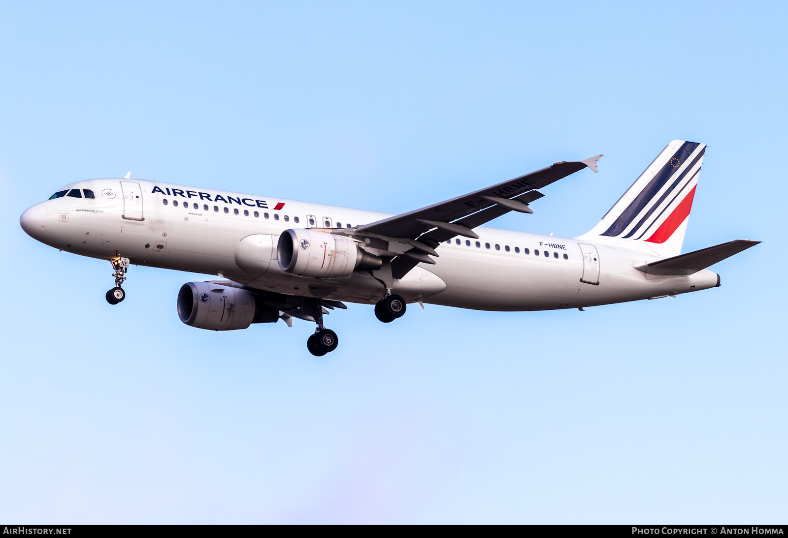 Aircraft Photo of F-HBNE | Airbus A320-214 | Air France | AirHistory.net #280766