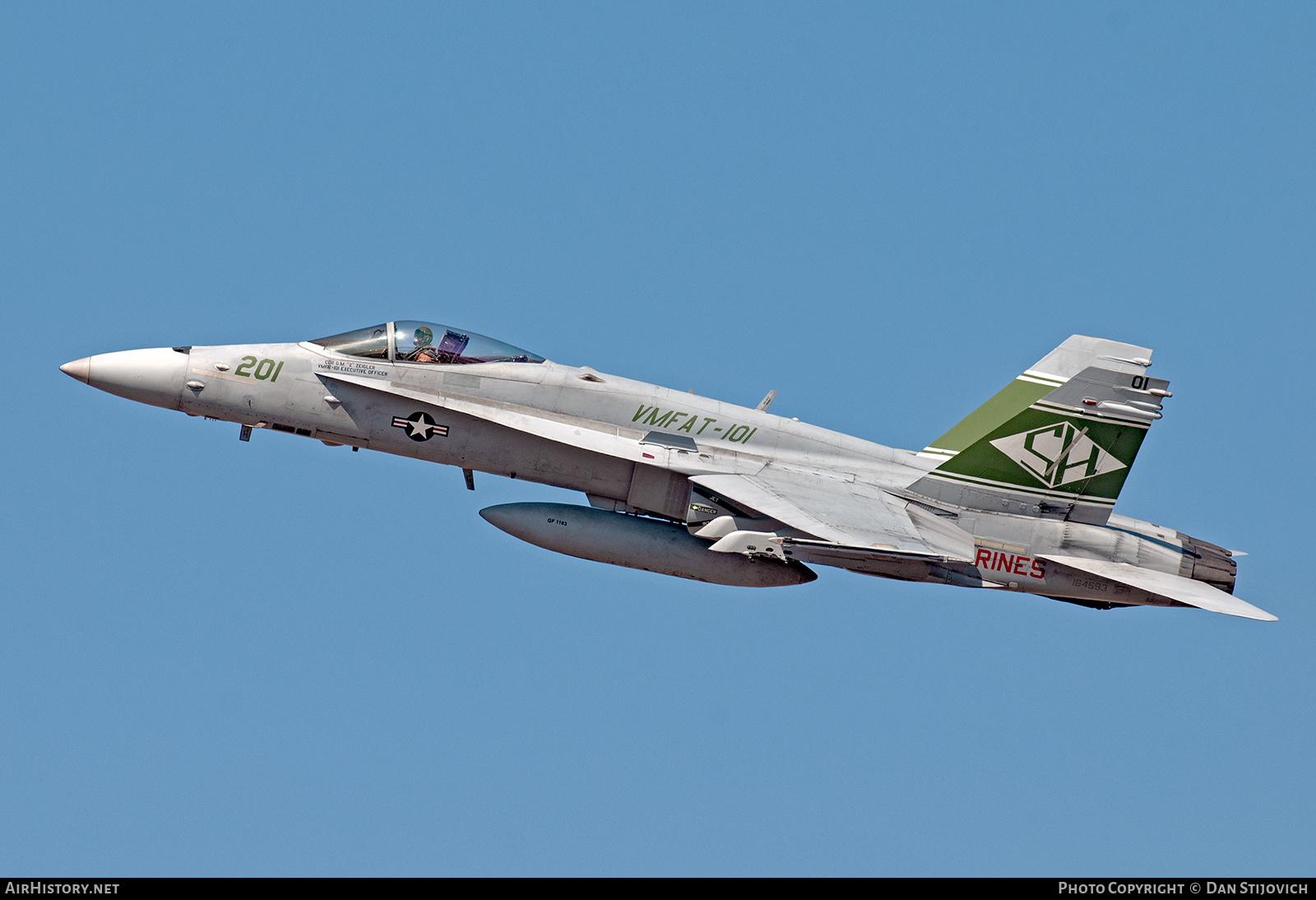 Aircraft Photo of 164693 | McDonnell Douglas F/A-18C Hornet | USA - Marines | AirHistory.net #280806