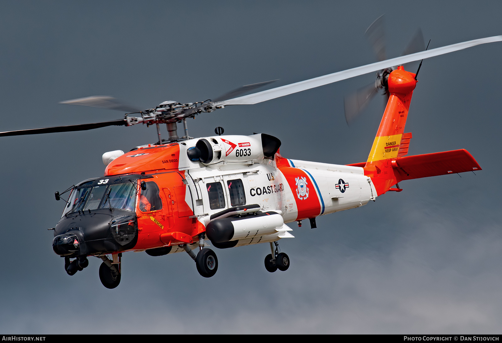 Aircraft Photo of 6033 | Sikorsky MH-60T Jayhawk (S-70B-5) | USA - Coast Guard | AirHistory.net #280825