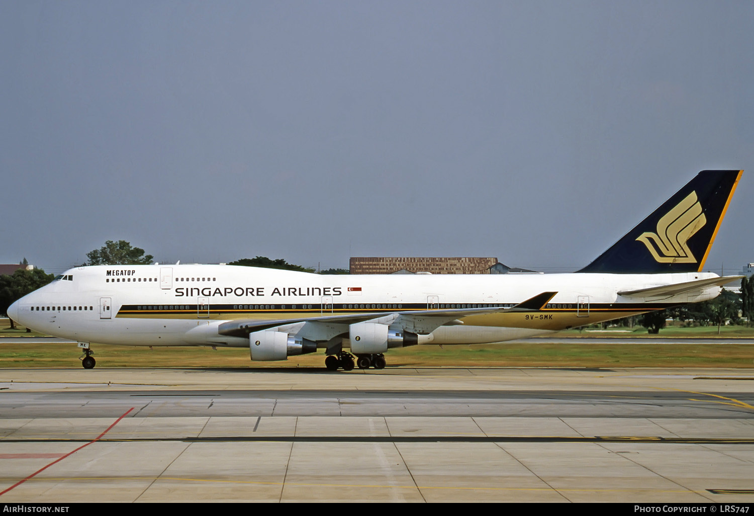 Aircraft Photo of 9V-SMK | Boeing 747-412 | Singapore Airlines | AirHistory.net #280862