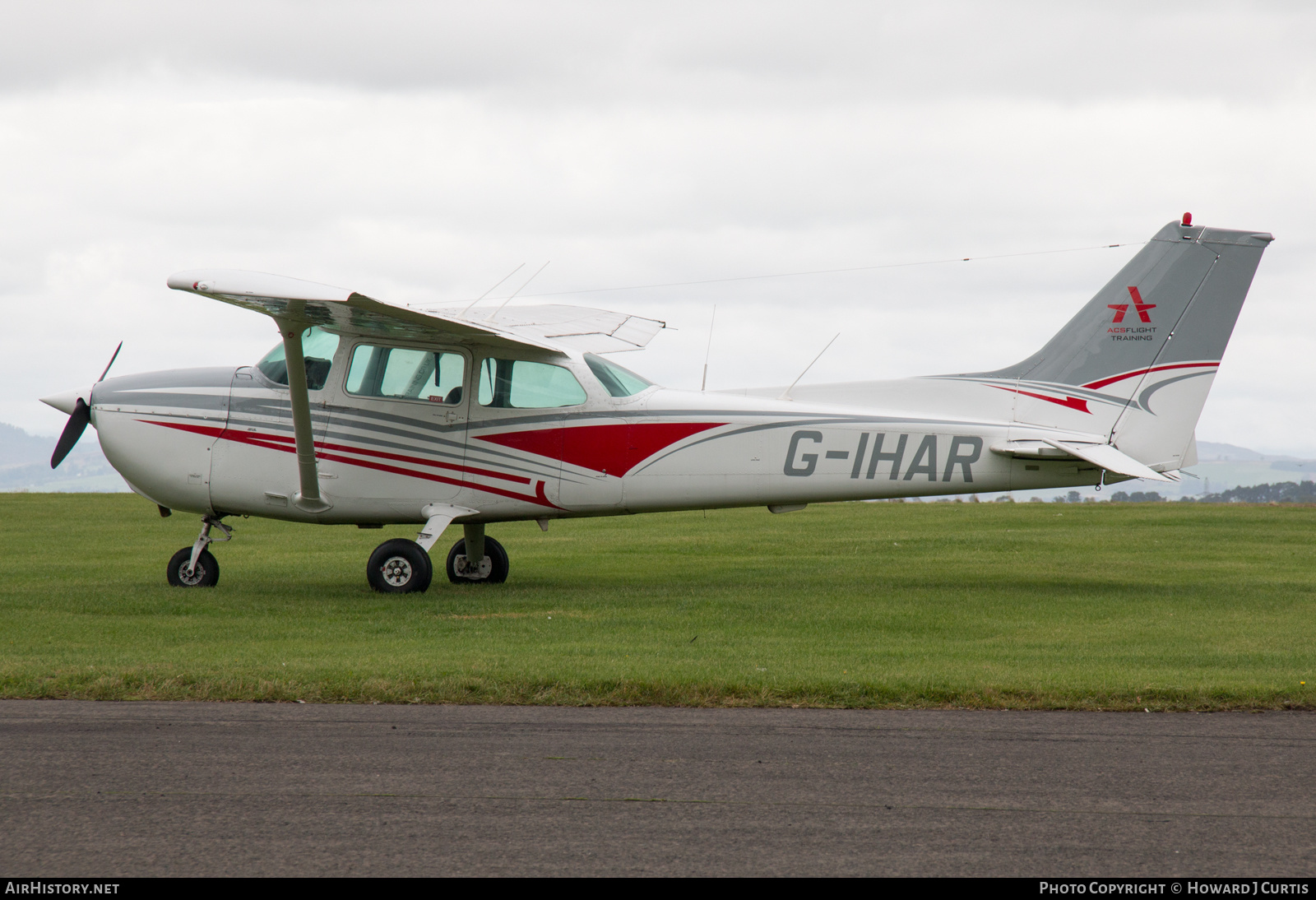 Aircraft Photo of G-IHAR | Cessna 172P Skyhawk | ACS Flight Training | AirHistory.net #280875