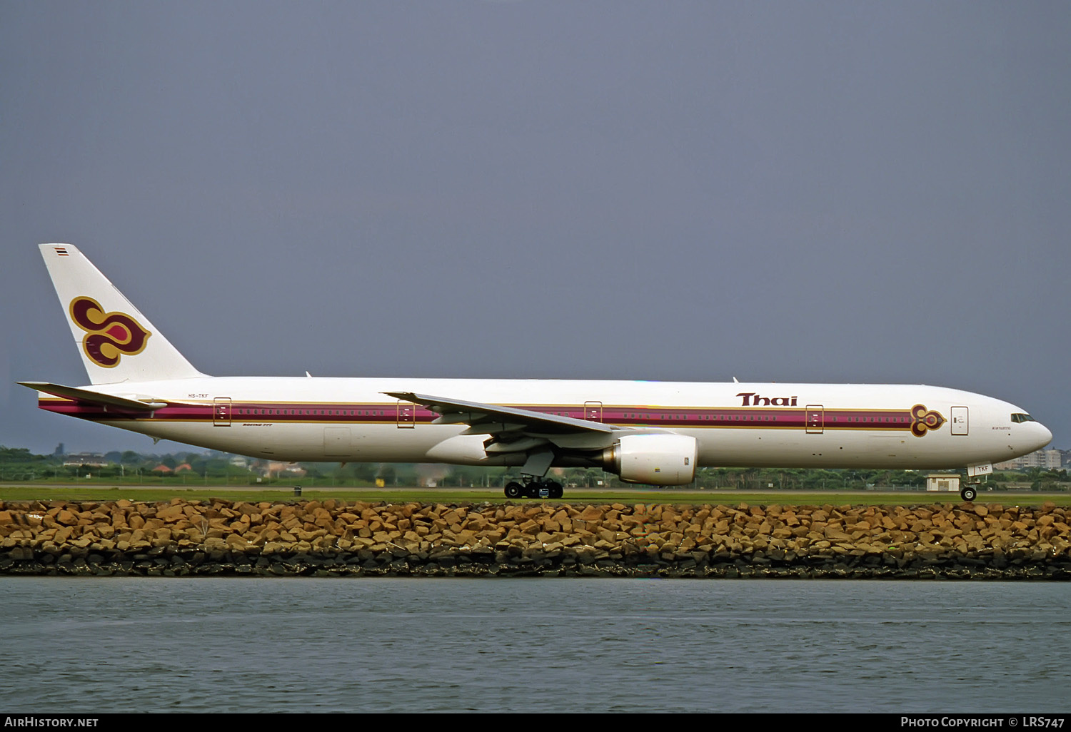 Aircraft Photo of HS-TKF | Boeing 777-3D7 | Thai Airways International | AirHistory.net #280958
