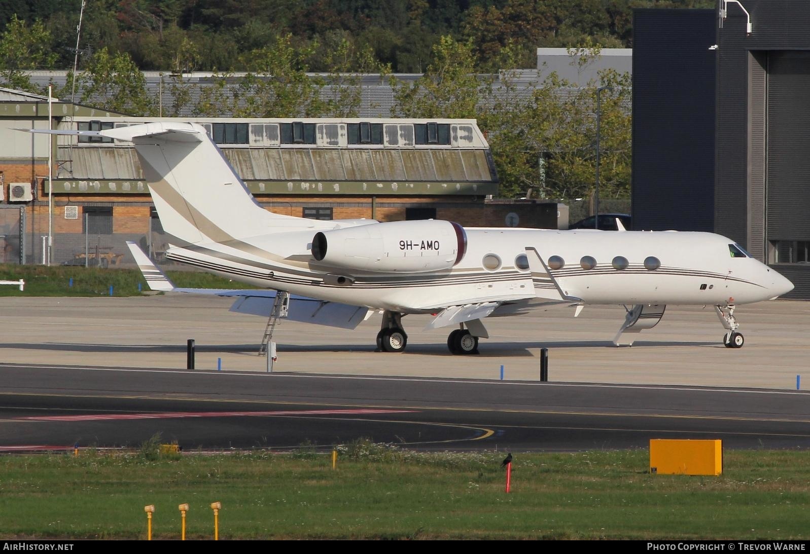 Aircraft Photo of 9H-AMO | Gulfstream Aerospace G-IV-X Gulfstream G450 | AirHistory.net #281117