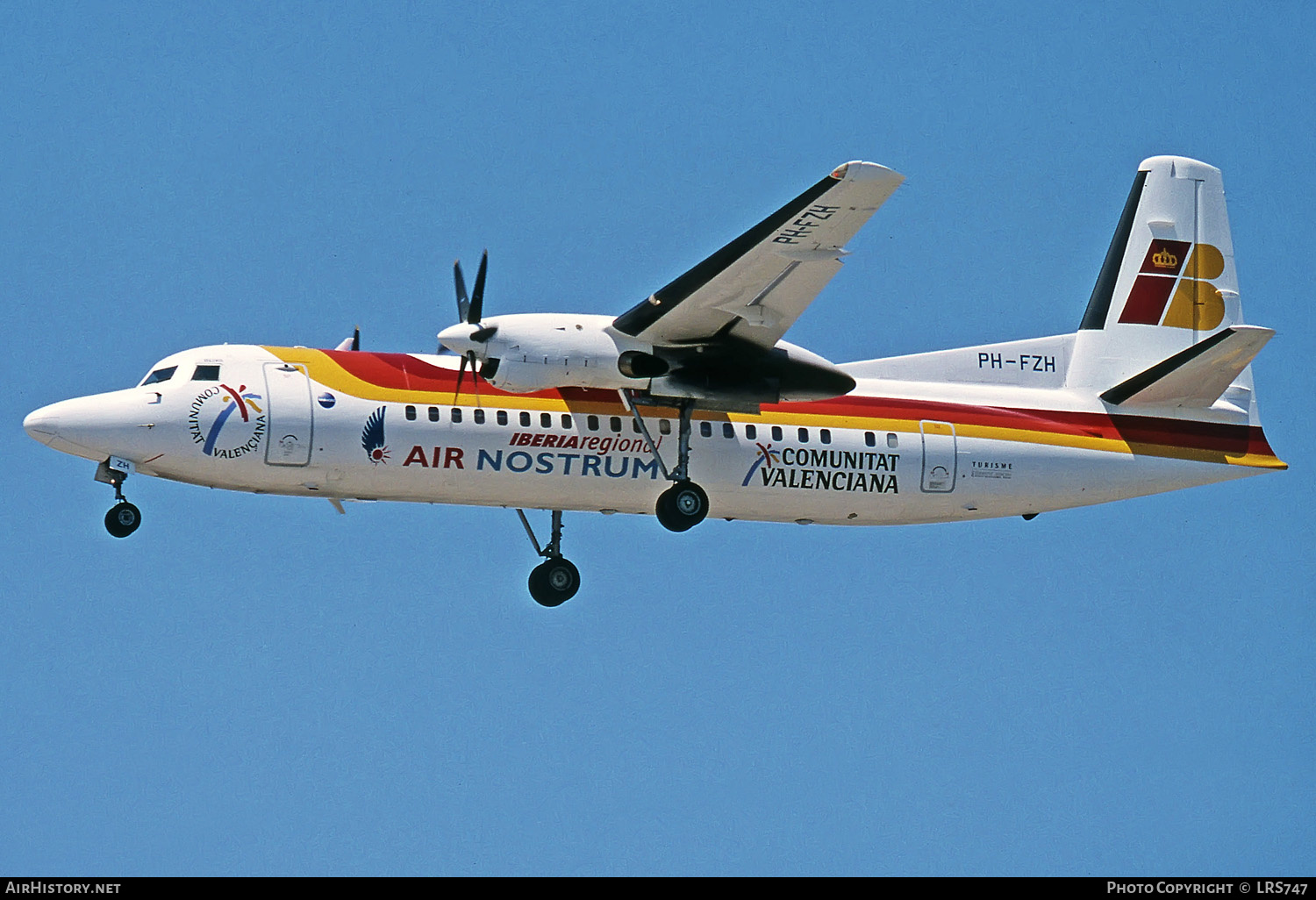 Aircraft Photo of PH-FZH | Fokker 50 | Air Nostrum | AirHistory.net #281154