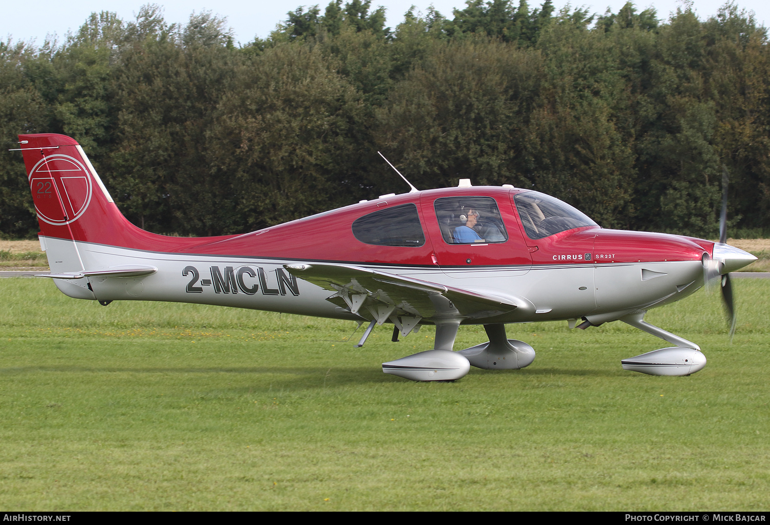 Aircraft Photo of 2-MCLN | Cirrus SR-22T G3 | AirHistory.net #281173