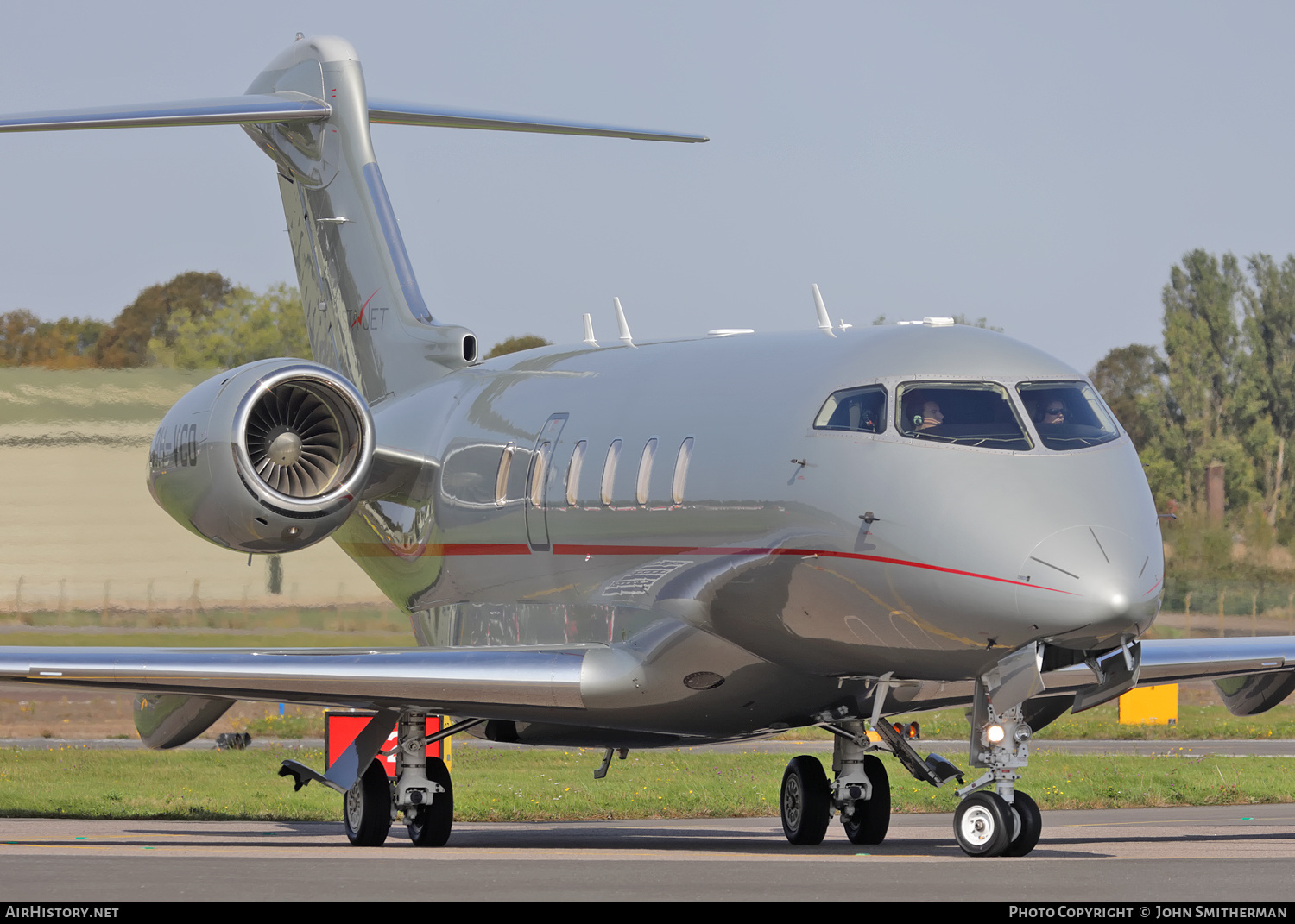 Aircraft Photo of 9H-VCD | Bombardier Challenger 350 (BD-100-1A10) | VistaJet | AirHistory.net #281200