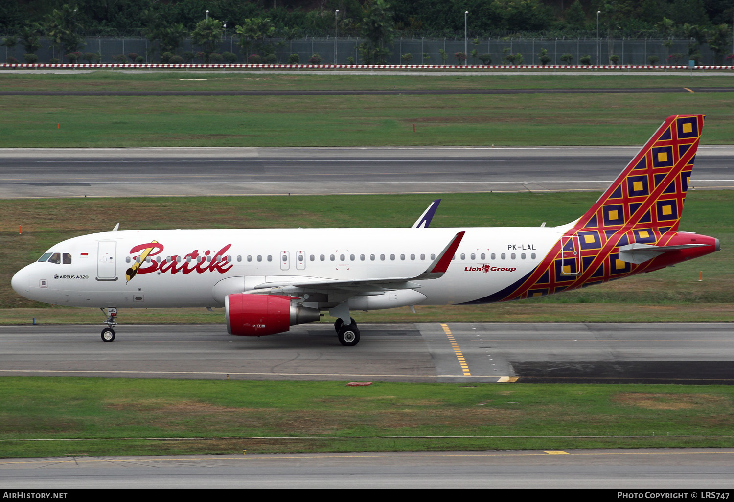 Aircraft Photo of PK-LAL | Airbus A320-214 | Batik Air | AirHistory.net #281205