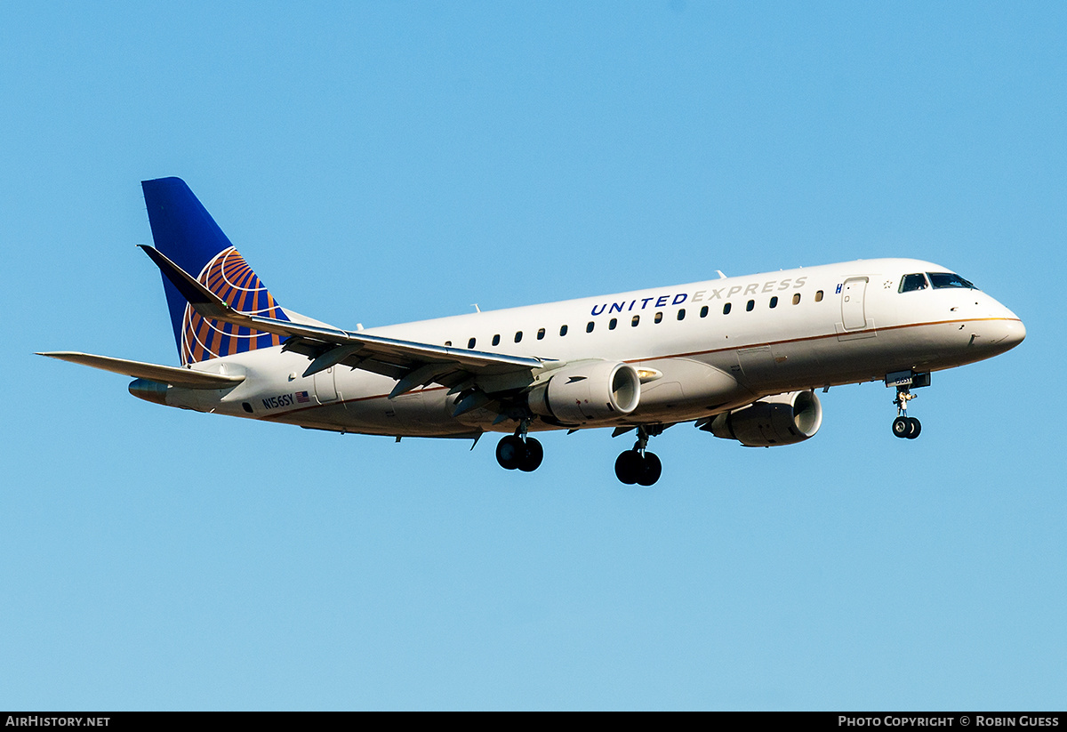 Aircraft Photo of N156SY | Embraer 175LR (ERJ-170-200LR) | United Express | AirHistory.net #281224