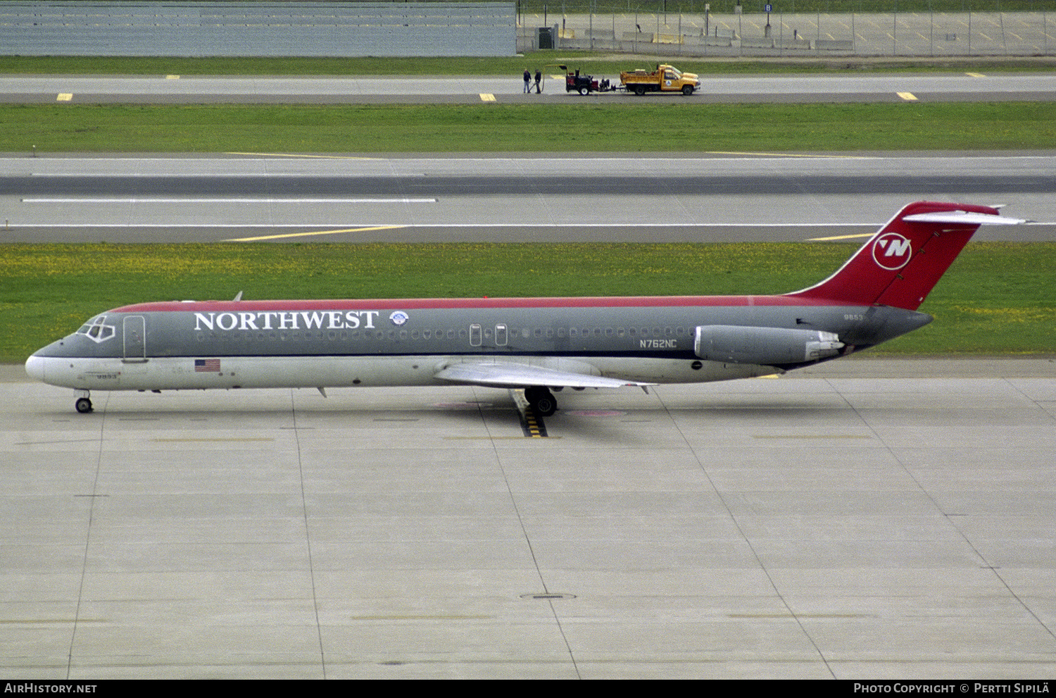 Aircraft Photo of N762NC | McDonnell Douglas DC-9-51 | Northwest Airlines | AirHistory.net #281261