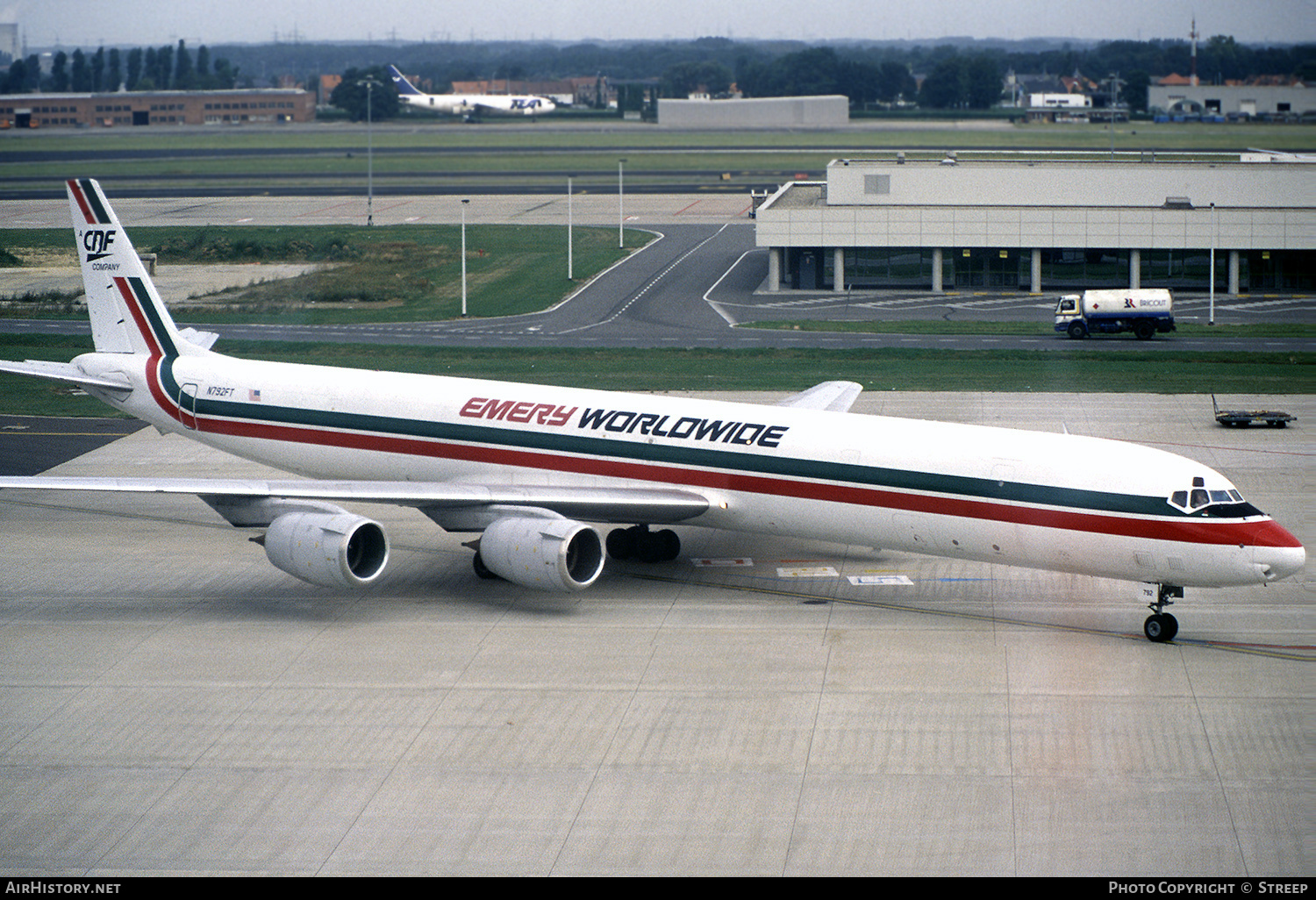 Aircraft Photo of N792FT | McDonnell Douglas DC-8-73(F) | Emery Worldwide | AirHistory.net #281294