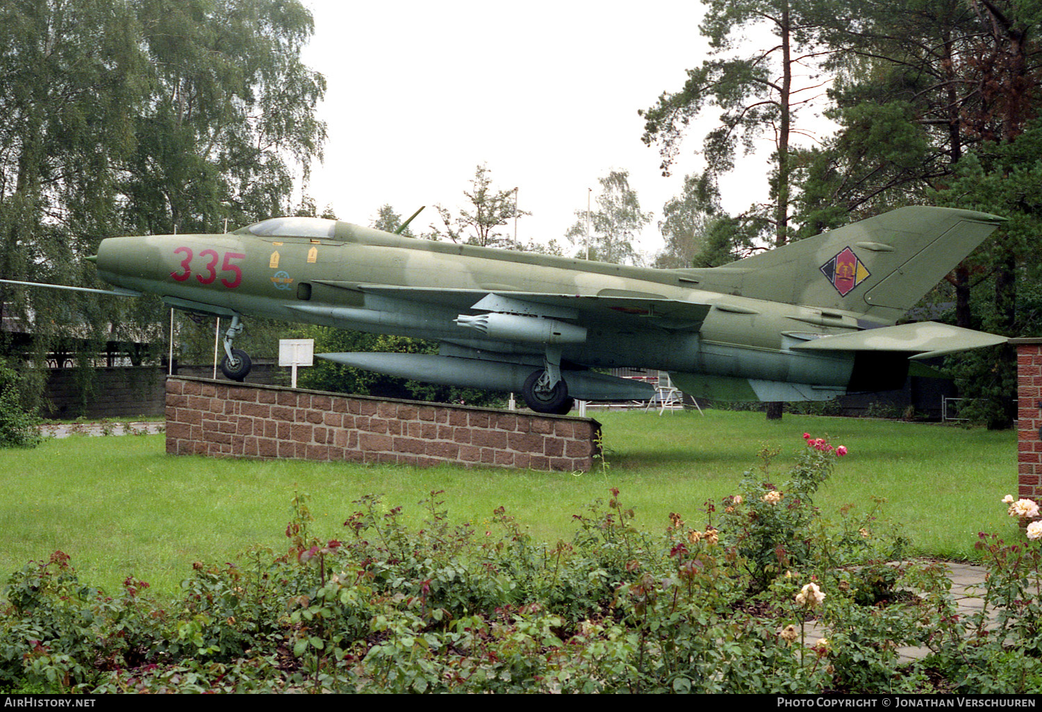 Aircraft Photo of 335 | Mikoyan-Gurevich MiG-21F-13 | East Germany - Air Force | AirHistory.net #281320