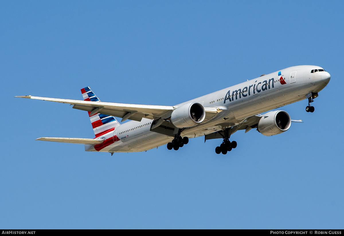 Aircraft Photo of N724AN | Boeing 777-323/ER | American Airlines | AirHistory.net #281331