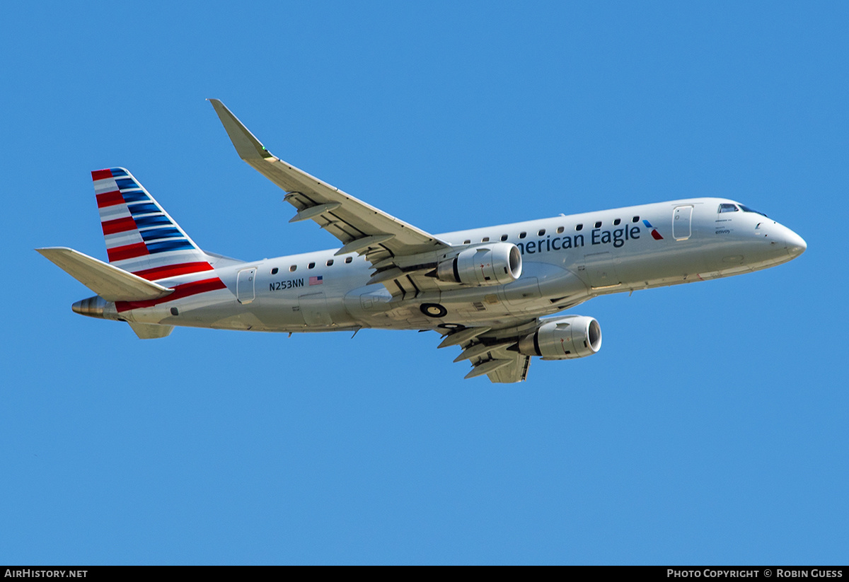 Aircraft Photo of N253NN | Embraer 175LR (ERJ-170-200LR) | American Eagle | AirHistory.net #281340