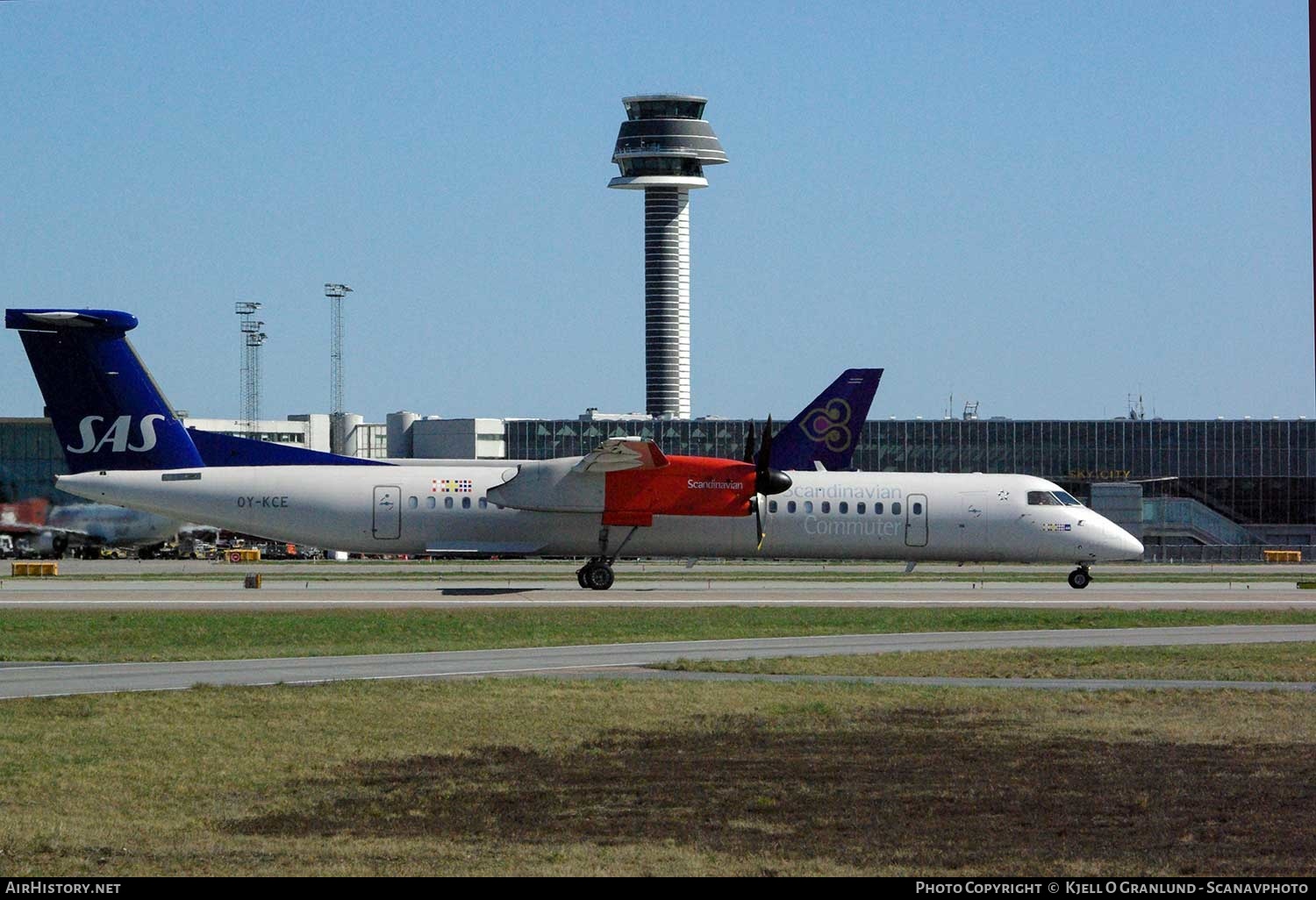 Aircraft Photo of OY-KCE | Bombardier DHC-8-402 Dash 8 | Scandinavian Commuter - SAS | AirHistory.net #281343