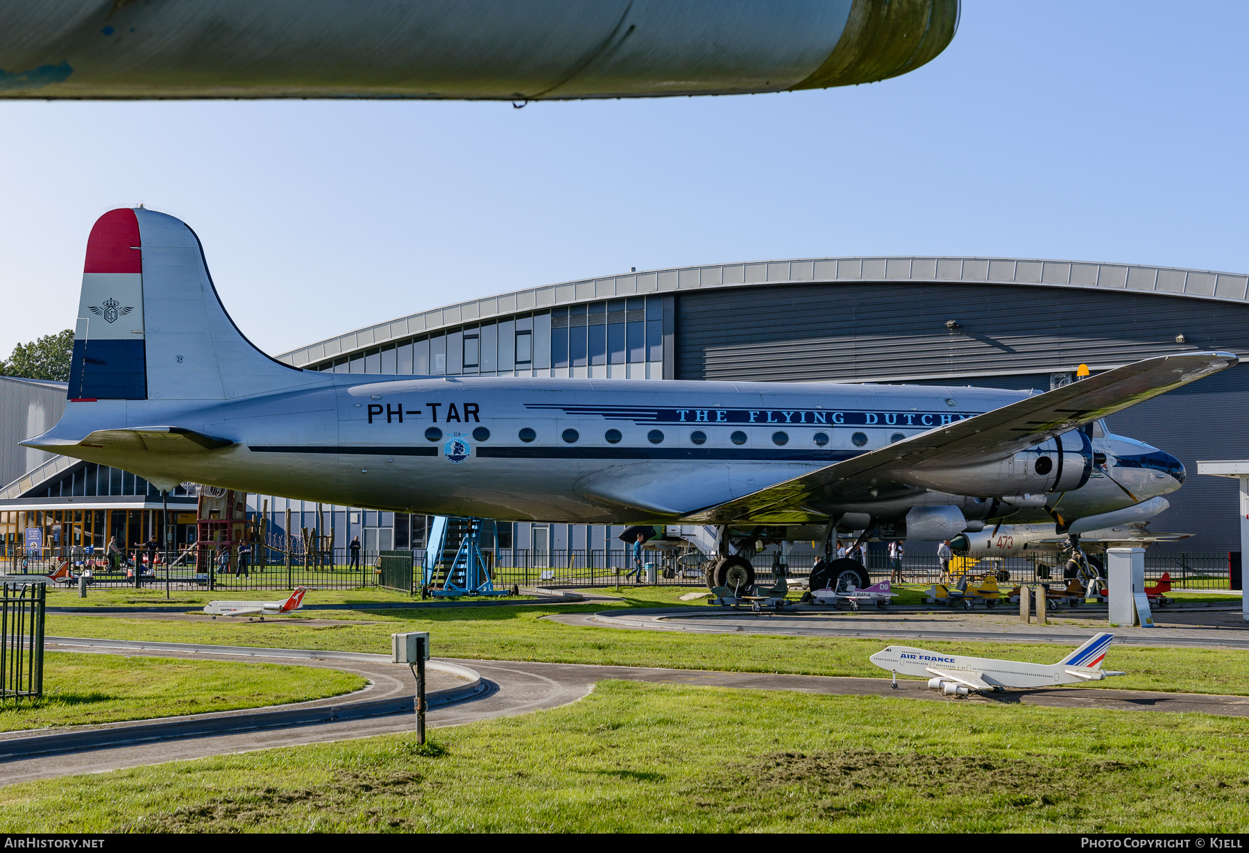 Aircraft Photo of PH-TAR | Douglas C-54A Skymaster | KLM - Royal Dutch Airlines | AirHistory.net #281369