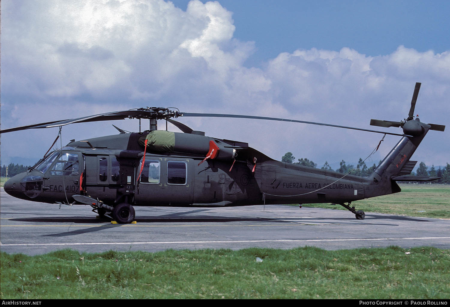 Aircraft Photo of FAC4107 | Sikorsky UH-60L Black Hawk (S-70A) | Colombia - Air Force | AirHistory.net #281448
