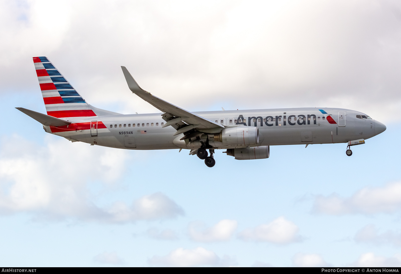 Aircraft Photo of N989AN | Boeing 737-823 | American Airlines | AirHistory.net #281485