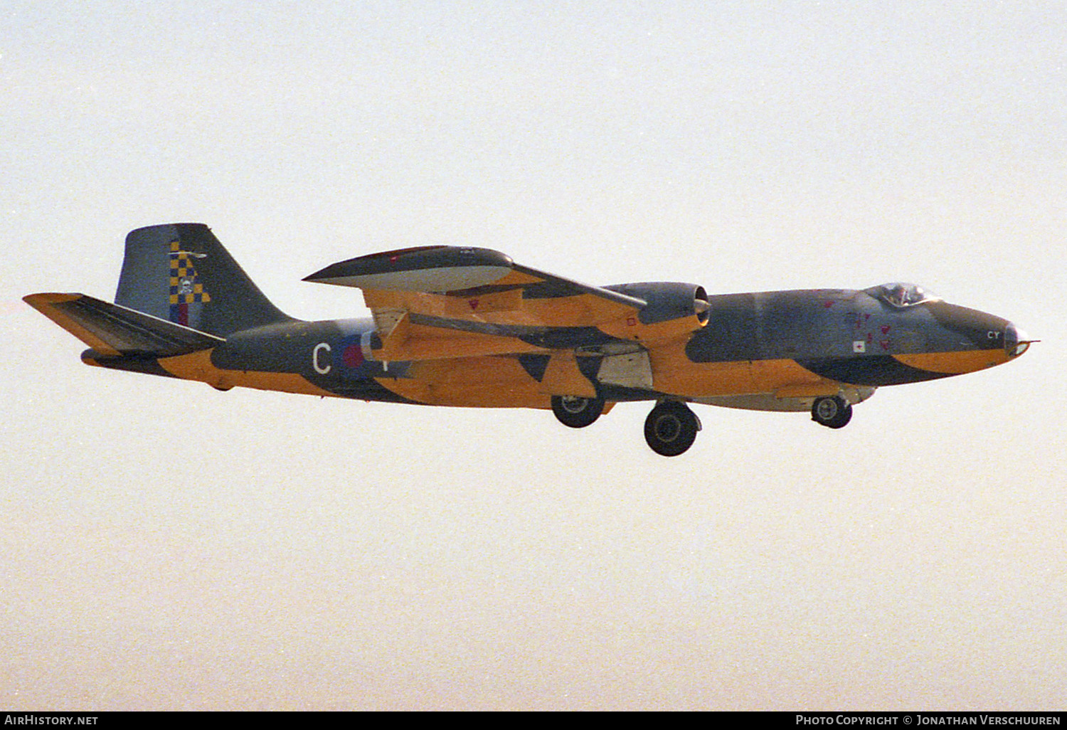 Aircraft Photo of WK123 | English Electric Canberra TT18 | UK - Air Force | AirHistory.net #281531