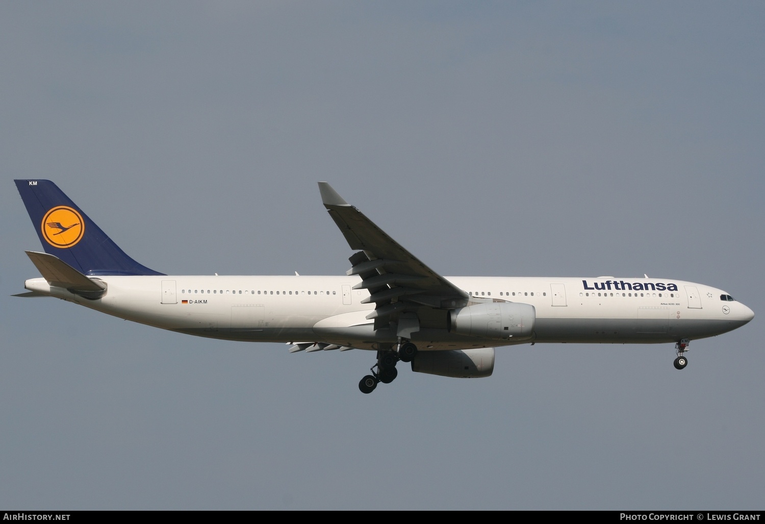 Aircraft Photo of D-AIKM | Airbus A330-343E | Lufthansa | AirHistory.net #281631