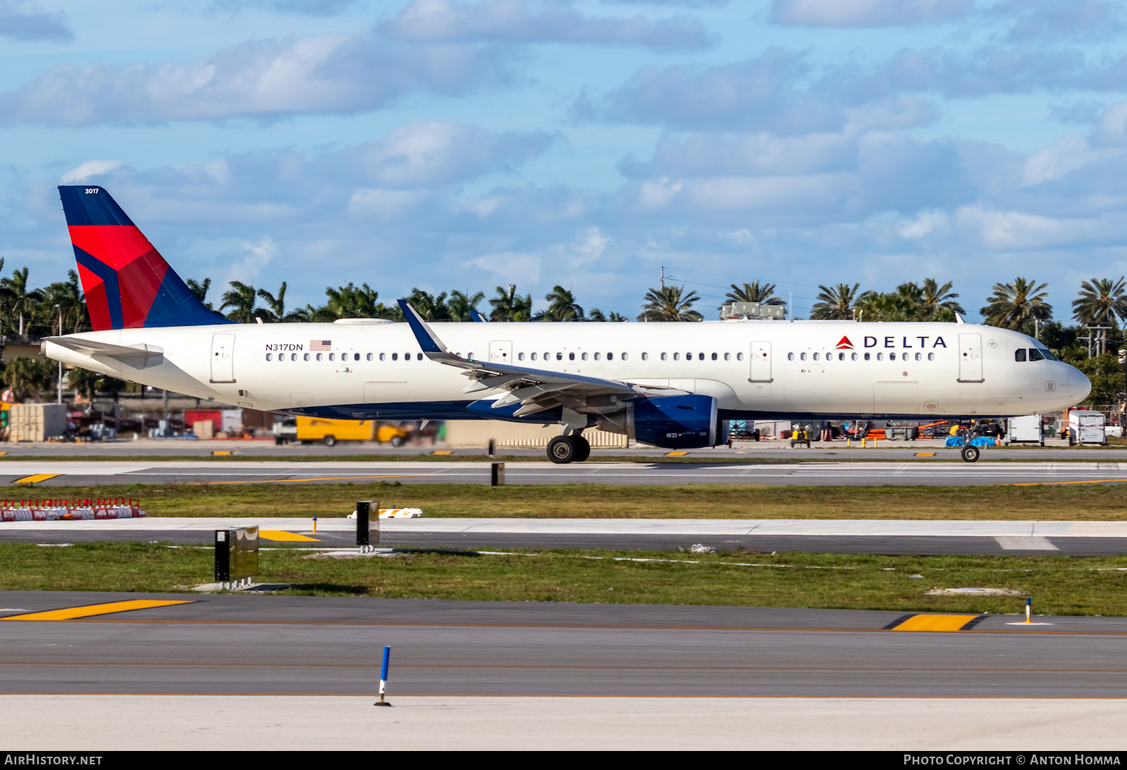 Aircraft Photo of N317DN | Airbus A321-211 | Delta Air Lines | AirHistory.net #281655
