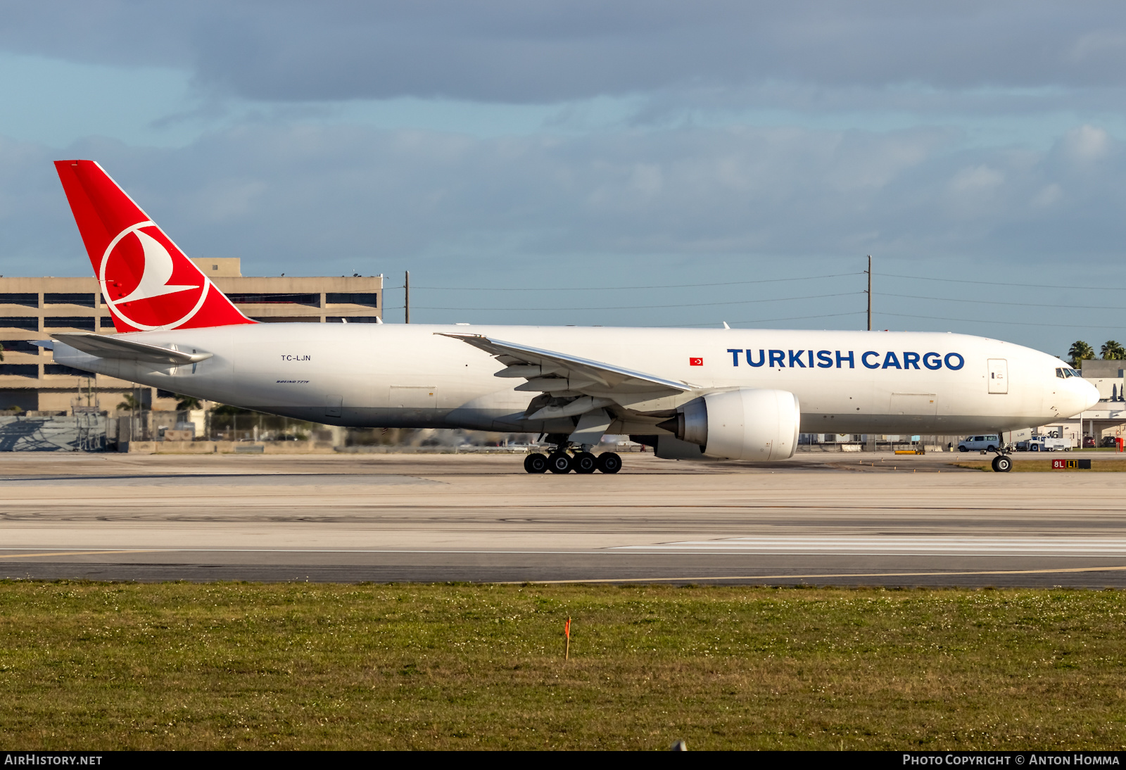 Aircraft Photo of TC-LJN | Boeing 777-F | Turkish Airlines Cargo | AirHistory.net #281716