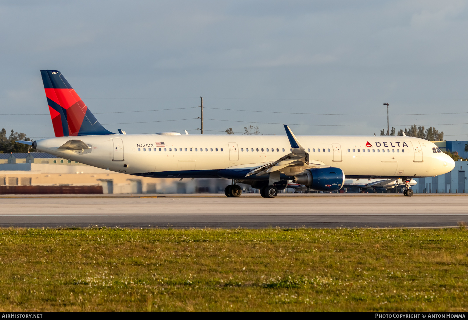 Aircraft Photo of N337DN | Airbus A321-211 | Delta Air Lines | AirHistory.net #281738