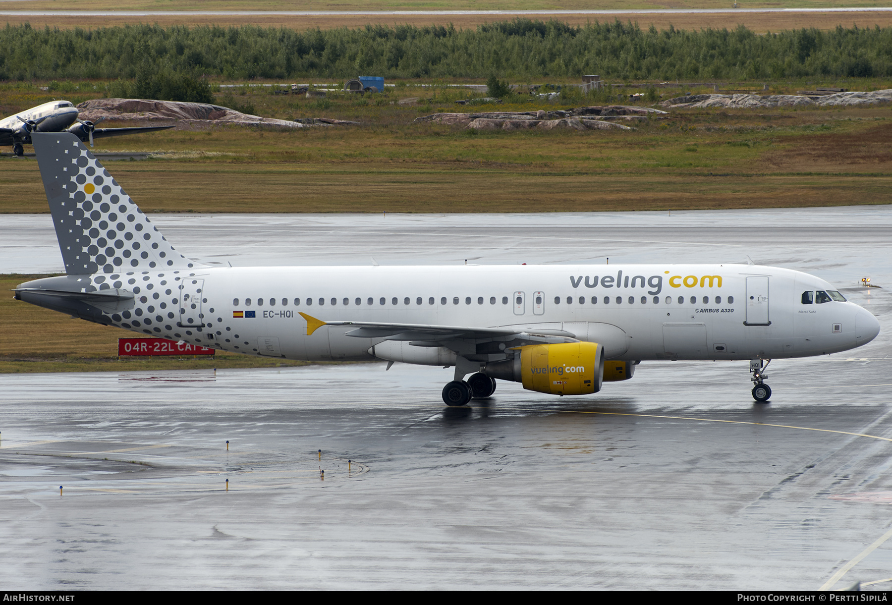 Aircraft Photo of EC-HQI | Airbus A320-214 | Vueling Airlines | AirHistory.net #281748