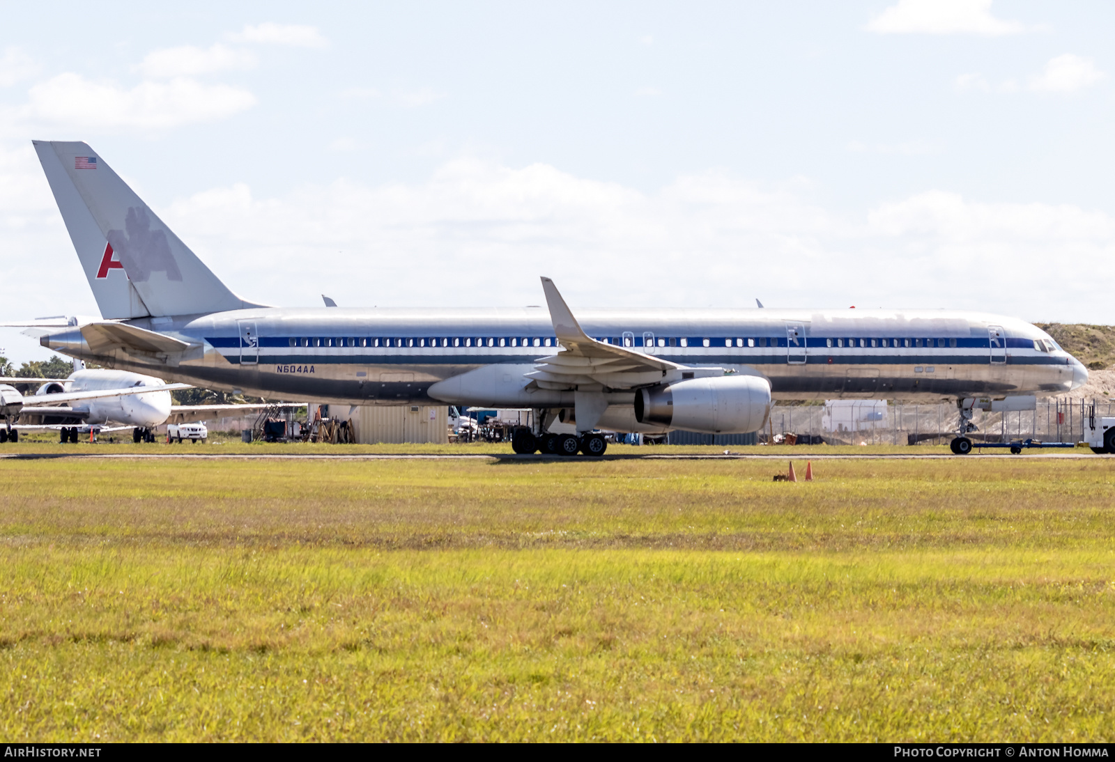 Aircraft Photo of N604AA | Boeing 757-223 | AirHistory.net #281763
