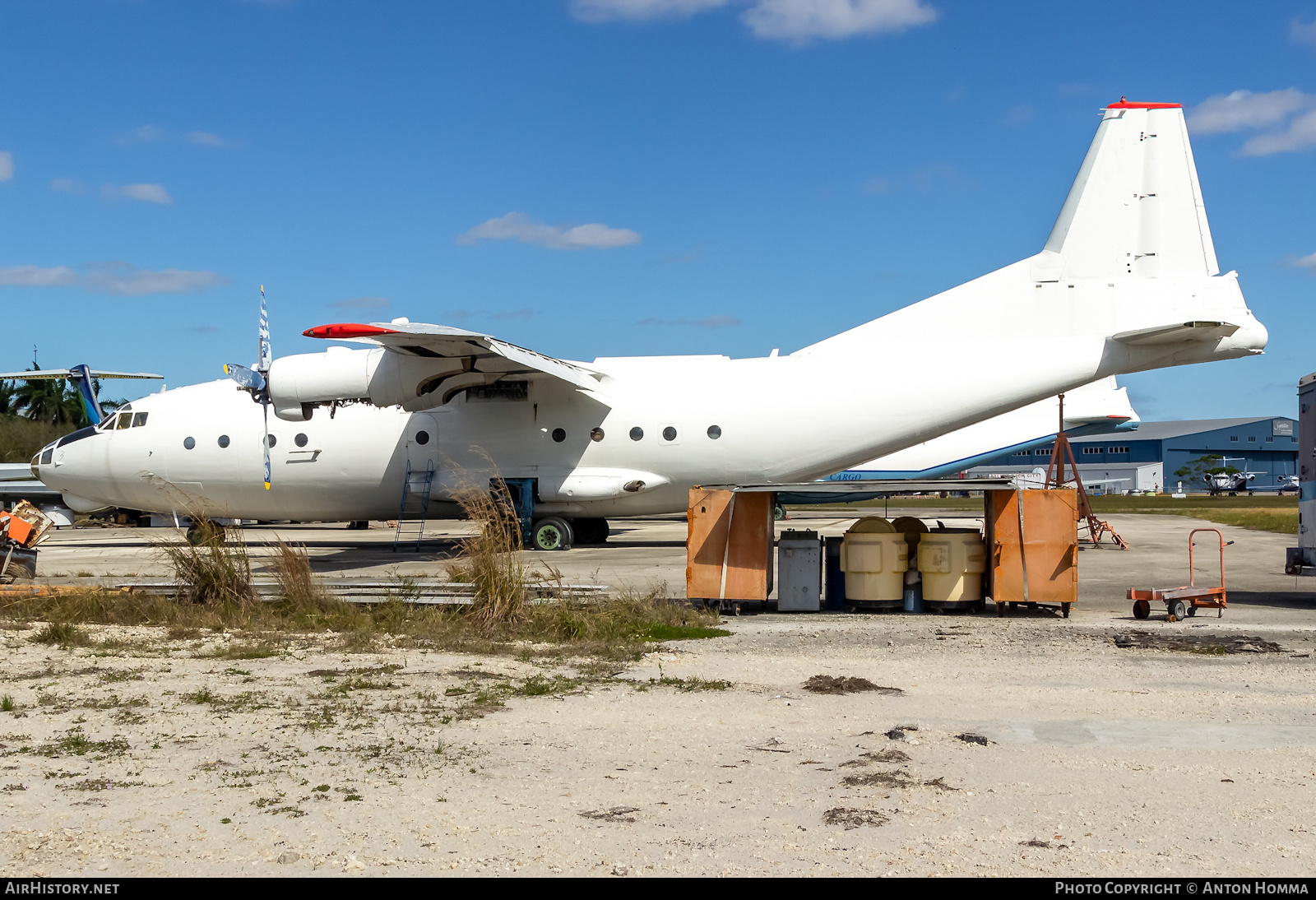 Aircraft Photo of UK-12005 | Antonov An-12B | AirHistory.net #281766