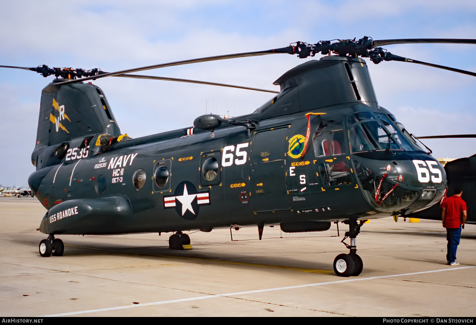 Aircraft Photo of 152535 / 2535 | Boeing Vertol HH-46A Sea Knight | USA - Navy | AirHistory.net #281830