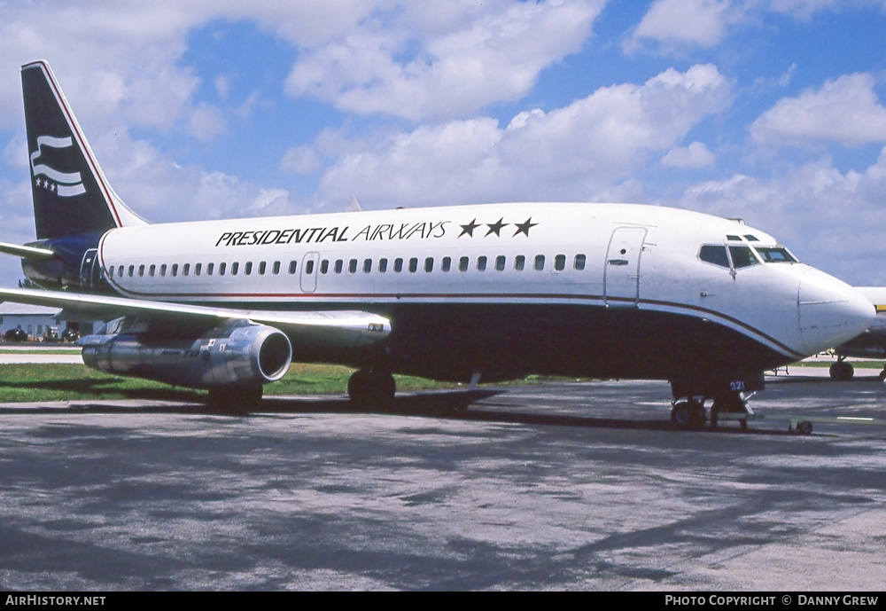 Aircraft Photo of N321XV | Boeing 737-219 | Presidential Airways | AirHistory.net #281846