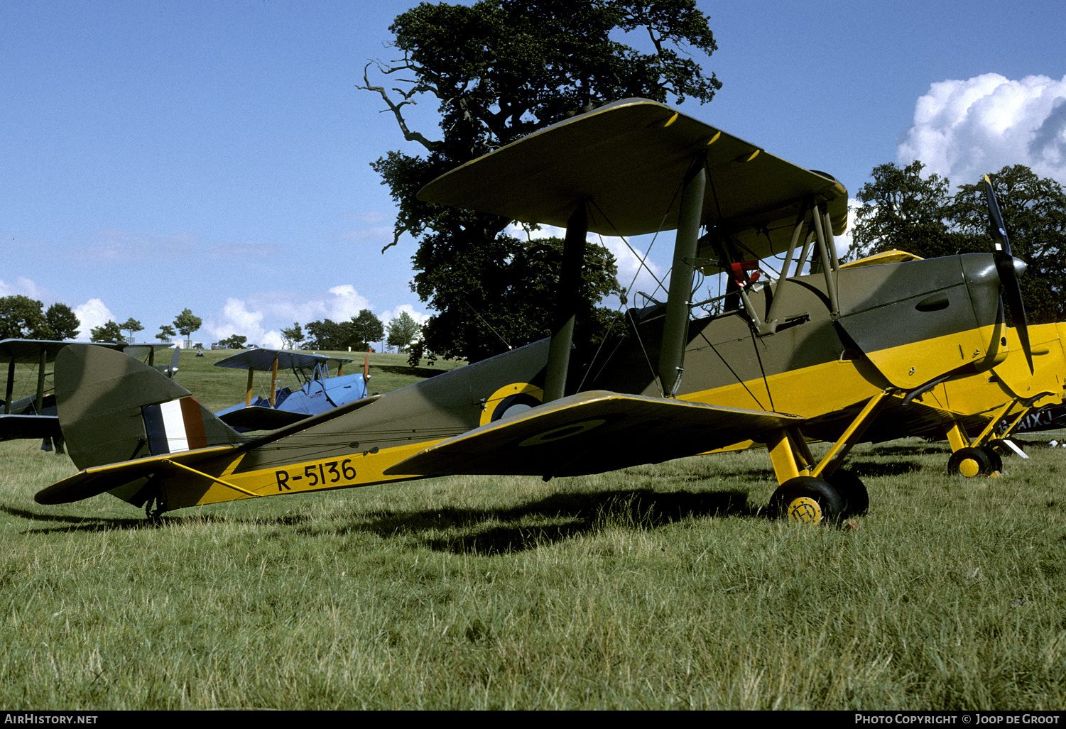 Aircraft Photo of G-APAP / R5136 | De Havilland D.H. 82A Tiger Moth II | UK - Air Force | AirHistory.net #281866