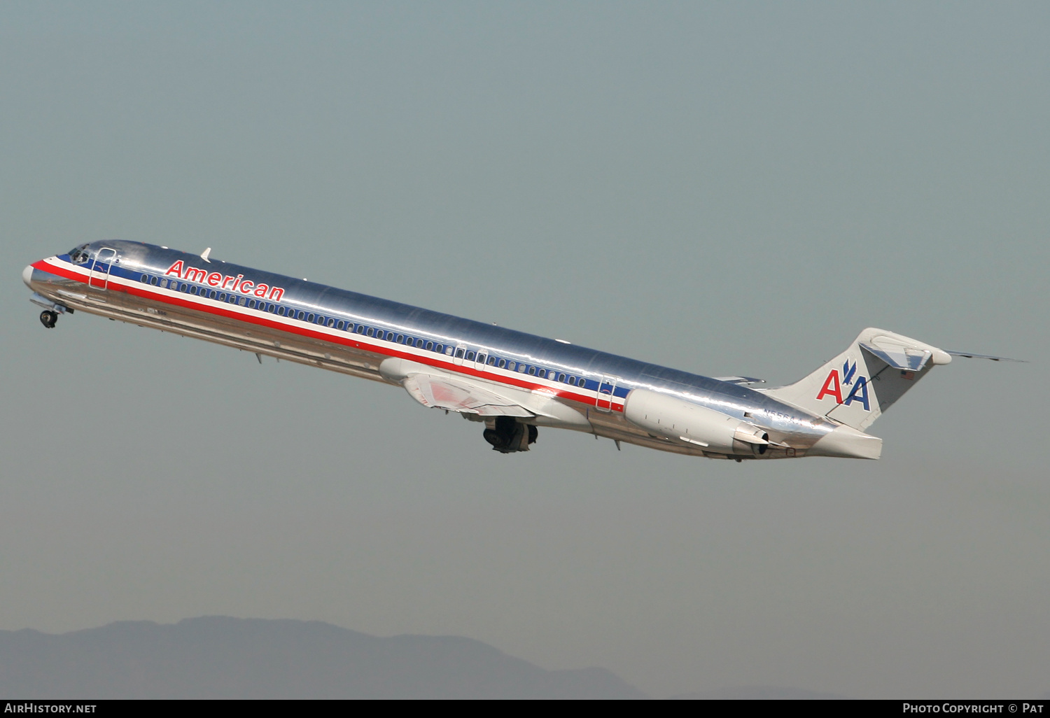 Aircraft Photo of N556AA | McDonnell Douglas MD-82 (DC-9-82) | American Airlines | AirHistory.net #281932