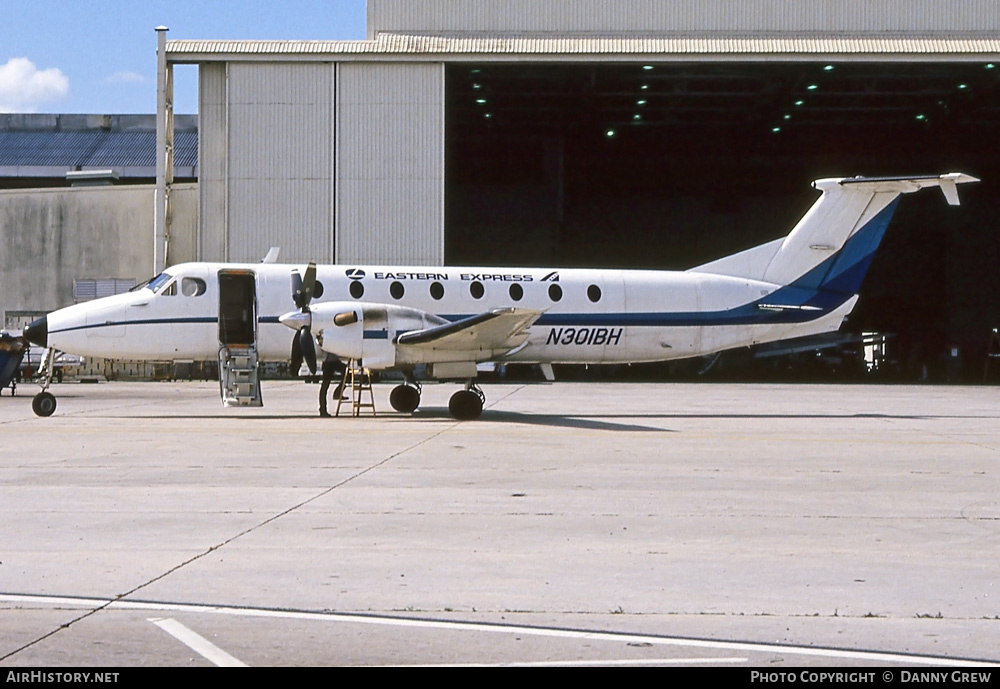 Aircraft Photo of N301BH | Beech 1900C | Eastern Express | AirHistory.net #281982