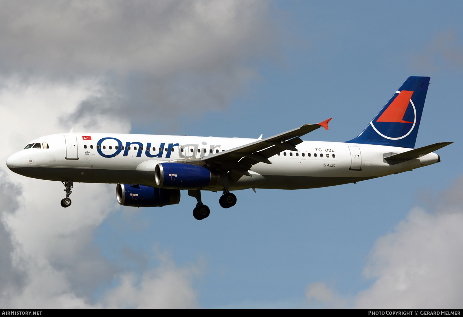 Aircraft Photo of TC-OBL | Airbus A320-232 | Onur Air | AirHistory.net #282062