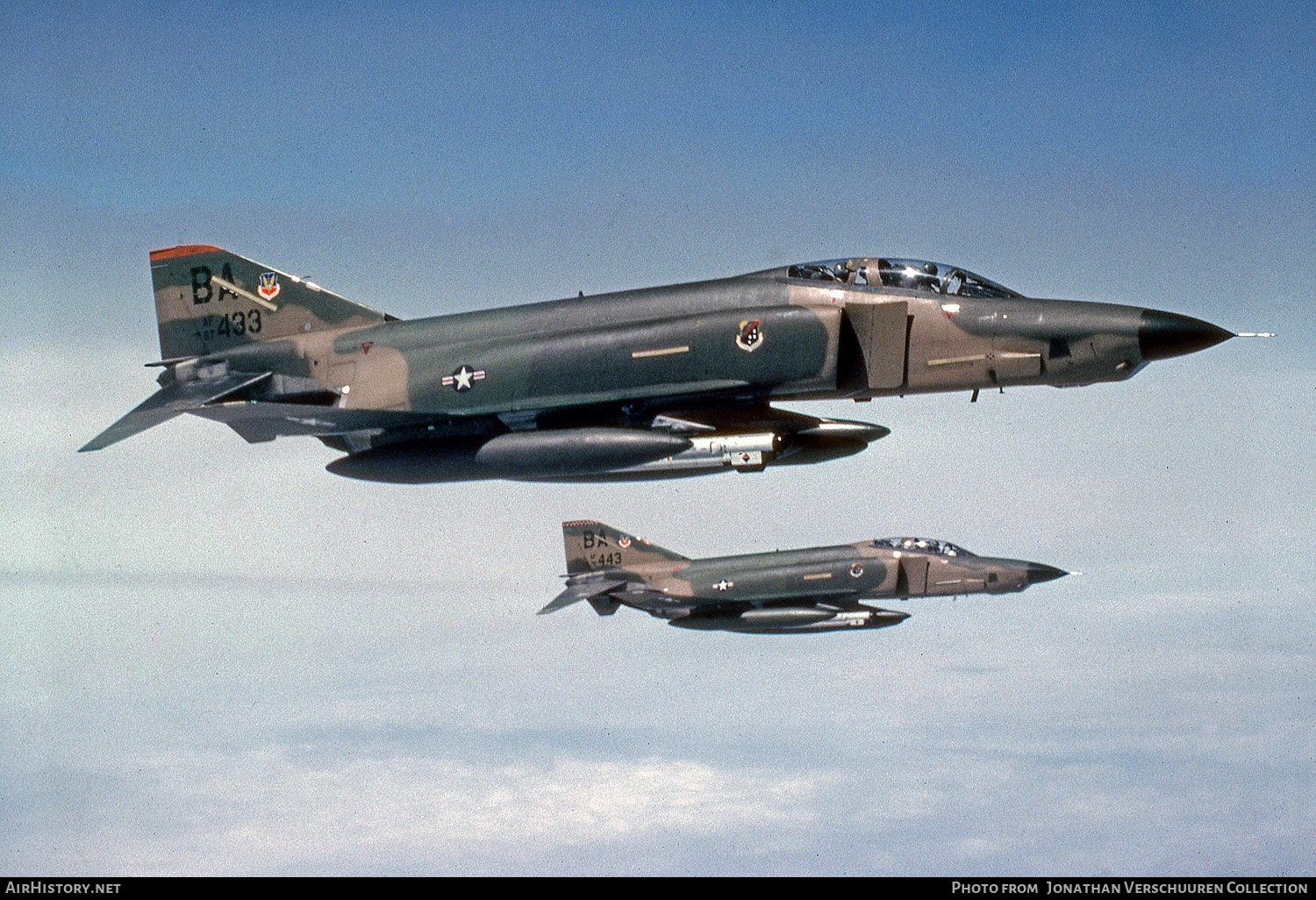 Aircraft Photo of 67-0433 / AF67-433 | McDonnell Douglas RF-4C Phantom II | USA - Air Force | AirHistory.net #282064
