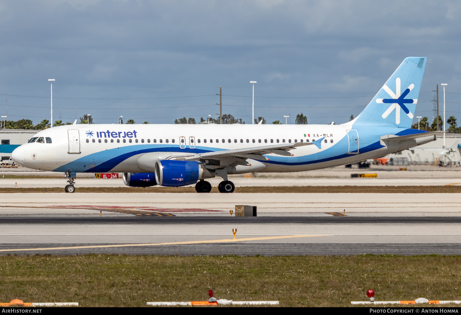 Aircraft Photo of XA-MLR | Airbus A320-214 | Interjet | AirHistory.net #282109