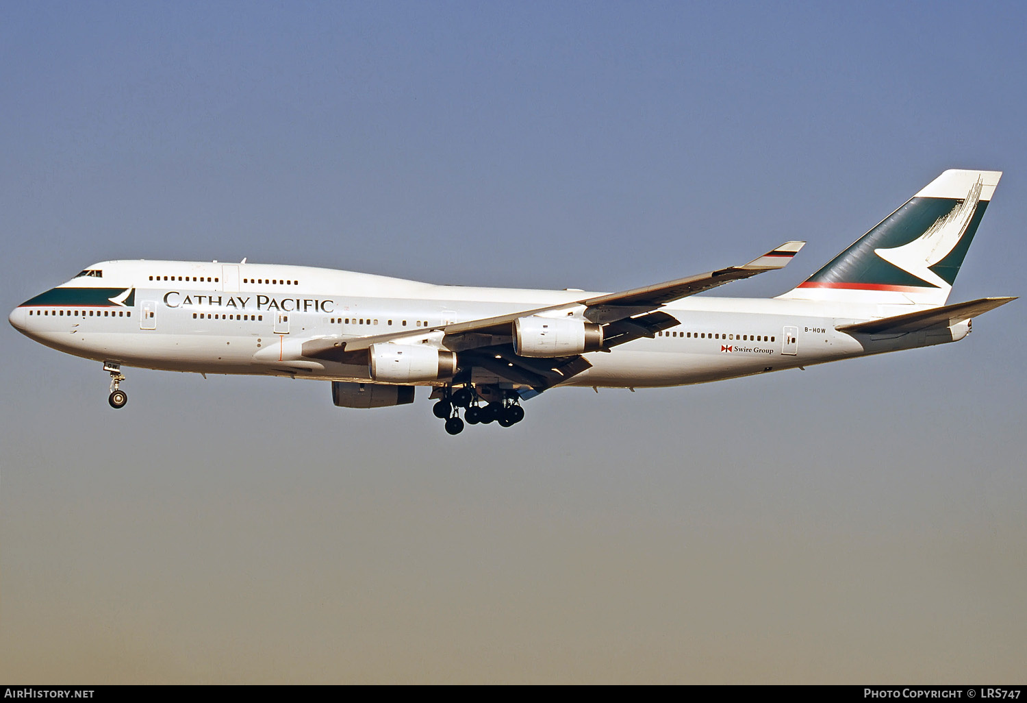 Aircraft Photo of B-HOW | Boeing 747-467 | Cathay Pacific Airways | AirHistory.net #282182