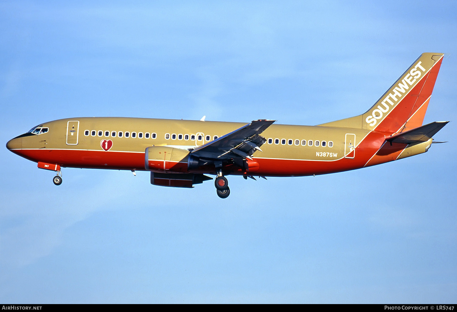 Aircraft Photo of N387SW | Boeing 737-3H4 | Southwest Airlines | AirHistory.net #282201