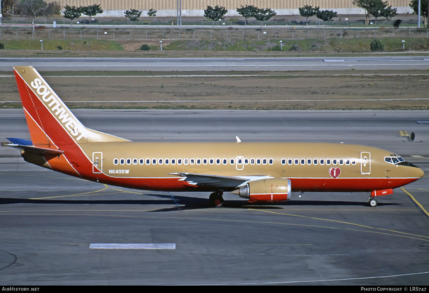 Aircraft Photo of N640SW | Boeing 737-3H4 | Southwest Airlines | AirHistory.net #282209