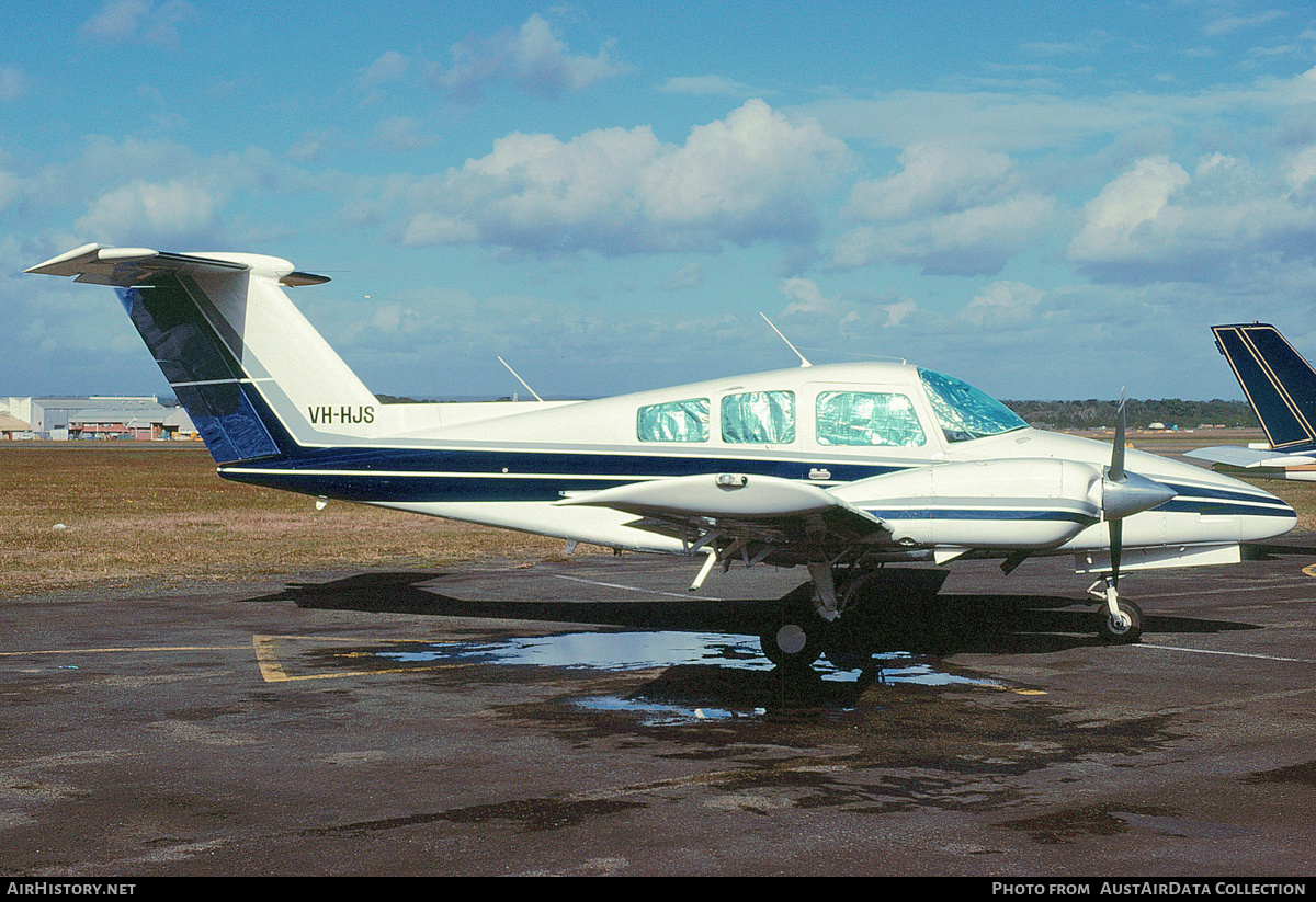 Aircraft Photo of VH-HJS | Beech 76 Duchess | AirHistory.net #282242