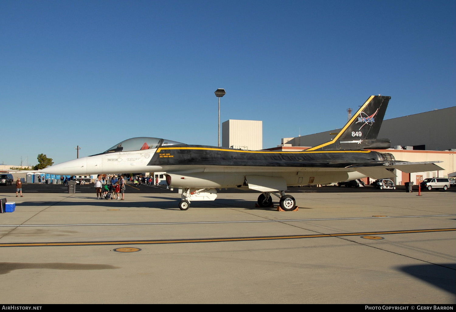 Aircraft Photo of NASA 849 | General Dynamics F-16XL-1 Fighting Falcon | NASA - National Aeronautics and Space Administration | AirHistory.net #282326